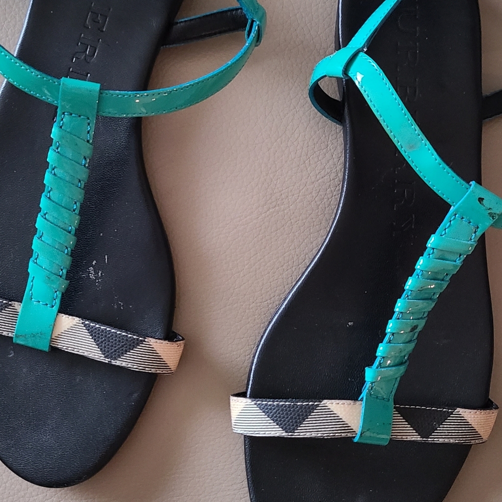 Burberry Sandals - Picture 8 of 8
